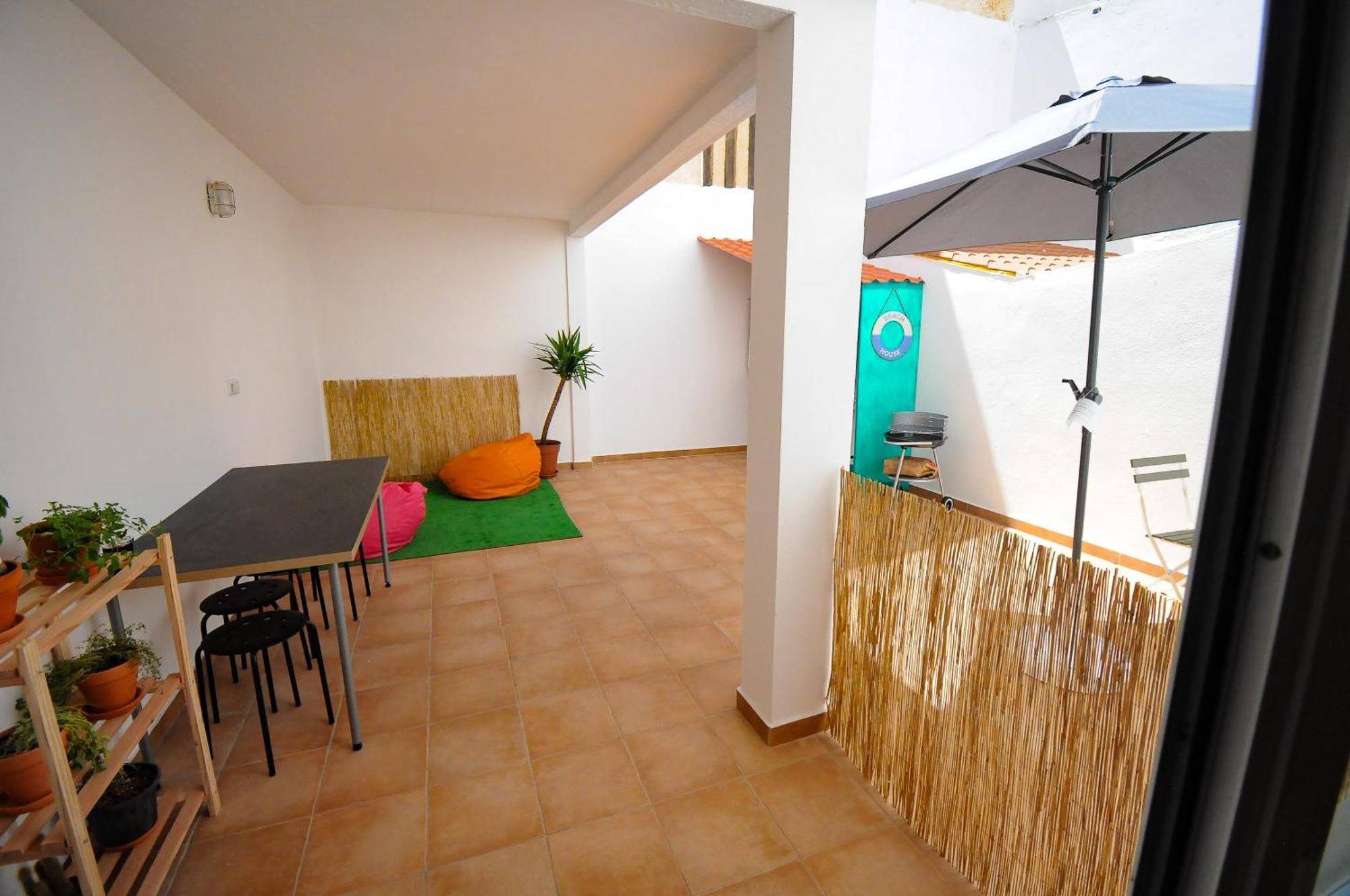 Surf Vibe Guest House Distrikt Distrikt Faro Exterior foto